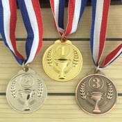 Resim 1 adet, 3 parça/takım, Altın Gümüş Bronz Madalyalar, Çinko Alaşımlı Ödül Madalyaları Üç Renkli Kurdele ile, Sporlar, Yarışmalar, Tanıma İçin 