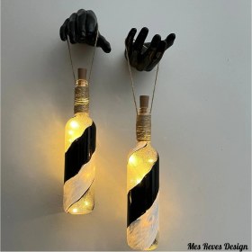 Resim Siyah Heykel El Dekorlu Pilli LED Işıklı Vitray Cam Şarap Şişesi Aplik 2'li Set Cafe Bahçe Ev Dekor 