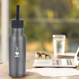 Resim Bialetti - Termal Şişe - 500mL - Koyu Gri Renk - Paslanmaz Çelik - Çift Katmanlı - 12 Saat Sıcak 24 Saat Soğuk Tutar - Hava Geçirmez Vidalı Kapak Özelliği - Özel Silikon Conta Sayesinde Sızdırmaz Şişe 