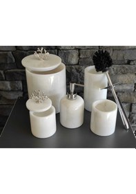 Resim Beyaz Mermer Gümüş Renkli Mercan Aksesuarlı 5'li Banyo Seti Beyaz 