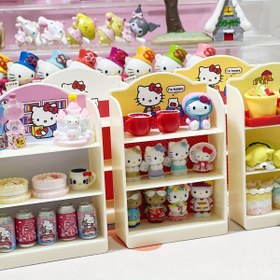 Resim Sanrio 1 adet for hello kitty, Melody, Cinnamo Minyatür Raf, Bebek Evi Gıda Ekranı, Sanrio Karakterleri ile Süslenmiş Raf Gövdesi, Kiraz Çiçeği Pembe ve Turuncu Kırmızı ile Rüya Atmosferi Oluşturma, Okul Üniforması Aksesuarları, Minyatür Mobilya, Konfor Mağazası Raf Yapısı'nın Doğru Reproduksiyonu, Karikatür Simülasyon Mağazası Ekranı, Bebek Figürü Depolama Rafı, Sanrio Küçük Süslemelerle Birleştirilebilir 