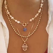 Resim Kadınlar için Vintage Bohem Tarzı Çok Katmanlı Taşlı Nazar Boncuğu ve Avuç İçi Kolye - Mavi Emaye Vurgulu Altın Tonlu Boncuklu Zincirler, Günlük Kullanım, Hediye Verme ve Tatil Aksesuarları İçin Mükemmel, Sevimli Kolye 