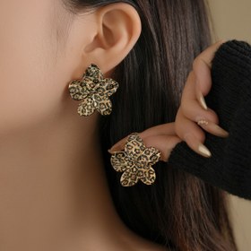 Resim 1 Çift Şık Çiçekli Küpe - Altın Tonlu Karışık Renk Tasarımı, Günlük Giyim, Partiler, Doğum Günleri ve Anneler, Gençler, Çiftler için Mükemmel Hediye, Sevimli Küpeler, Gençler için 