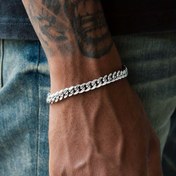 Resim Erkekler için Paslanmaz Çelik Küba Zincir Bilezik - Parlak Kilitli Bağlantı Tasarımı, Dayanıklı & Kararmaya Dirençli Hip Hop Takı, Günlük ve Resmi Giyim İçin Şık Bileklik, Zarif Aksesuar 