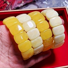 Resim Minimalist etnik tarzdaki beyaz çiçek balı kehribar reçine boncuklu erkek ve kadın bilekliği, kare pandantifli 