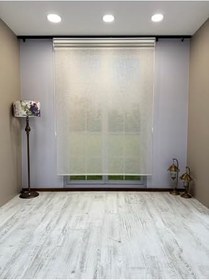 Resim Çift Mekanizmalı Açık Gri Çizgili Desenli Tül ve Beyaz Mat Stor Perde 110 x 200 Gri 77500-V5-P1000 