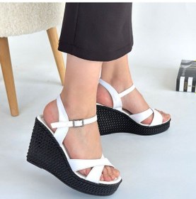 Resim Sepet365 Minna Beyaz Cilt Dolgu Topuk Sandalet Çok Renkli 