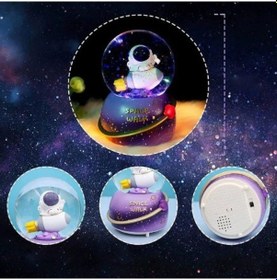 Resim Büyük Boy Astronot Kar Küresi 