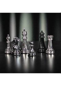Resim Premium Black Metal Klasik Satranç Takımı 