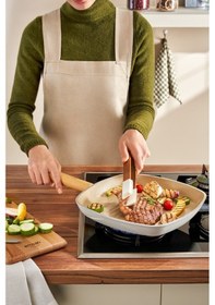 Resim Emsan Swiss Crystal 24 Cm Kare Tava 