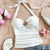 Resim Kadınlar için Siyah V Yaka Halter Boyunlu Ayarlanabilir Çapraz Sırt ve Metal Çiçek Detaylı - Yarı Şeffaf Esnek Slim Fit Crop Top, Günlükten Şık Kıyafetlere Uygun, Omuz Açık Moda, Dokulu Kumaş 