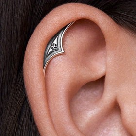 Resim Gotik Gizli Helix Küpe - Karanlık Simli Çiçek Desenleme, Punk Dövmesi Ortaçağ Tarzında Halkalı İskelet Piercing Takısı, Şık ile Müzisyon Festivalleri şey için Festival Aksesuarların, ortaca ilhamlı Tasar, şekil Dayak kulak, ön Alternatif Moda ürünleri, şekildeki gündeliyetlik takılar Gotika sadece şekillendirilen Eskitmelerine Direnç çekici 