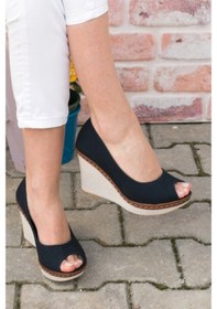 Resim Fox Shoes Siyah Kadın Dolgu Topuklu Ayakkabı 9674040305 