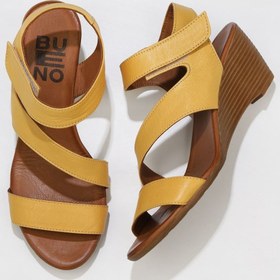 Resim Bueno Shoes Sarı Deri Kadın Dolgu Topuklu Sandalet 01wn3720 