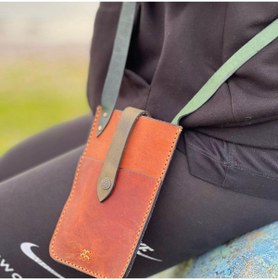 Resim Tuvita Collection Bodrum %100 Deri El Yapımı Kadın Erkek Unisex Taba Yeşil Telefonluk Telefon Postacı Kol Çantası Çapraz 