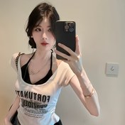 Resim Kadınlar İçin Dar Kesim Kısa Kollu Tişört - Seksi Kontrast Harf Baskılı Halter Üst, Siyah & Beyaz İki Tonlu Tasarım, "Fortunate Vibes Only" Grafikli, Bahar/Yaz için Rahat Giyim, Bayan T-Shirtleri, Orta Esneklikte Kumaş 