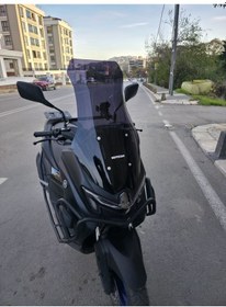 Resim Motocam Yamaha Nmax Ön Cam 2025-2026 Model 72cm Siyah Renkli 4mm 
