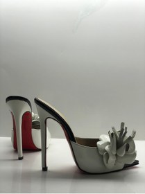 Resim HAYYSHOES Deri Çiçekli Topuklu Terlik 