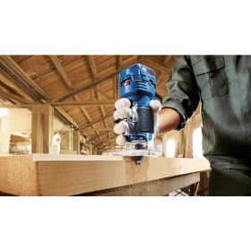 Resim Bosch Professional GKF 550 Çok Amaçlı Freze 