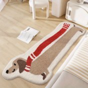 Resim Rahat Peluş Köpek Tasarımlı Alan Matı - Yumuşak, Kaymaz, Yatak Odası veya Oturma Odası Dekoru için Makinede Yıkanabilir, Kalın İmitasyon Kaşmir, Kırmızı ve Bej Çizgili Eşarp Deseni, Vinil Taban, Yüksek Pile, Düzensiz Şekil, Rahat Ev Aksesuarı | Capricious Mat Stili | Sahte İmitasyon Kaşmir Hissi, Oturma Odası Halıları 