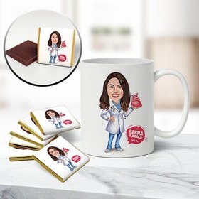 Resim Kadın Kalp Doktoru Karikatürlü Kupa ve Çikolata 