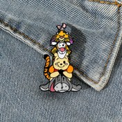 Resim 1 Adet Yaratıcı Karikatür Winnie The Pooh Rozet Sevimli Tigger Emaye Rozet Metal Rozet Takı Çanta Kıyafet Aksesuarları Şık Hediye 