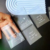 Resim 100 Kalın Buzlu Kendinden Yapışkanlı OPP Plastik Hediye Çantaları – İlham Verici Alıntılar ve Kalp Desenli, Yeniden Kullanılabilir Parti Hediyelik Torbalar, Doğum Günleri, Yıldönümleri, Tatiller ve "Harika Bir Gün Geçir" Temalarına Uygun Küçük Hediye Keseleri 
