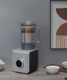 Resim Smeg BLC01 Tritan Renew Yüksek Performanslı Power Blender 