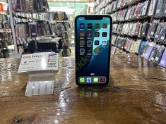 Resim Apple iPhone 11 İkinci El TR | 64 GB | Beyaz İkinci El İPHONE 11 64GB BEYAZ SORUNSUZ HATASIZ GARANTİLİ