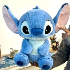 Resim Disney Stitch Peluş Oyuncak - Yumuşak Mavi ve Açık Mavi Büyük Kulaklı Dolgu Hayvan, Yatak Odası, Araba, Koltuk İçin Sevimli Dekorasyon - Noel, Sevgililer Günü, Doğum Günleri için Mükemmel Hediye, Peluş Oyuncaklar 