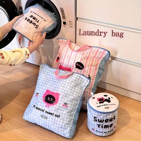 Resim 1 Adet Sevimli Kedi Desenli Fermuarlı Çamaşır Torbası - İç Çamaşırları, Sütyenler ve Çoraplar için Dayanıklı Polyester Yıkama Torbası - Makinede Yıkanabilir Seyahat & Ev Kullanımı Saklama Organizatörü, Eğlenceli Tasarım, Nazik Bakım, Şirin Dokunuş, Kompakt Boyut, Günlük Konforlu Çamaşır Torbaları 