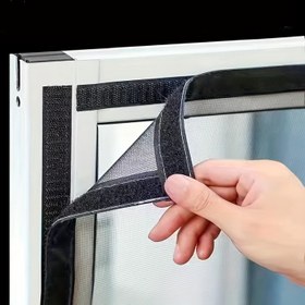 Resim 1 Adet Kolay Kurulum Kendinden Yapışkanlı Pencere Ekranı - Siyah Ağ, Alet Gerekmez, Dayanıklı Plastik, Böcek Geçirmez, Hafif ve Havalandırma, Ev Kullanımı İçin Minimalist Tasarım 