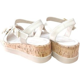 Resim Castle Black 35178 Kadın Tokalı Dolgu Taban Sandalet Bej Siyah 