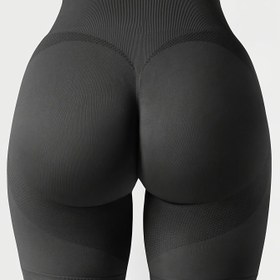 Resim Yüksek Esneklikte Kadınlar için Dikişsiz Kalça Kaldırıcı Spor Şort, Örme Kumaş, Düz Renk 