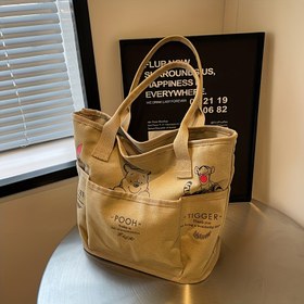 Resim Disney Winnie the Pooh Kadın Çapraz Çanta - Çok Cepli Vintage Tote, Sevimli Karikatür Baskı ve Fermuarlı Kapatma, Renkli Seçenekleri, Geniş Günlük Kullanım Omuz Çantası, Disney Hayranları İçin İdeal Hediye, Güvenli Fermuarlı Kapama 