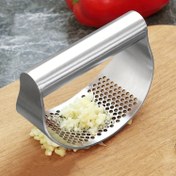 Resim Paslanmaz Çelik Sarımsak Presi - Ergonomik Saplı Manuel El Tipi Ezici, Soslar ve Pişirme için Dayanıklı Pas Dirençli Kolay Temizlenebilir Mutfak Aleti, Modern Mutfak Gereci | Kolay Temizlenebilir Malzeme, Sarımsak Kırıcı 