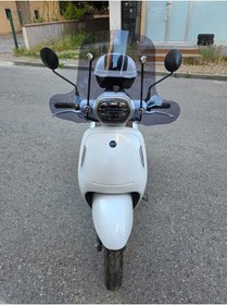 Resim Motocam Rks Vps 125 Siperlik Ön Cam 2022-2025 Model 42cm Füme Renkli 4mm 