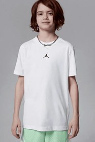 Resim Nike Jordan Erkek Çocuk Tişört 95D618 