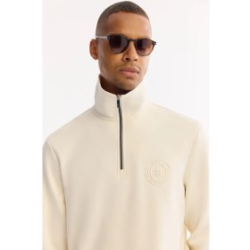Resim AVVA Erkek Ekru Dik Yaka Fermuarlı Soft Touch Baskılı Regular Fit Sweatshirt A52Y1273 