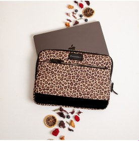Resim Earthy Leopard 13 İnç Laptop / Macbook Uyumlu Kılıf Kahverengi - Sarı 