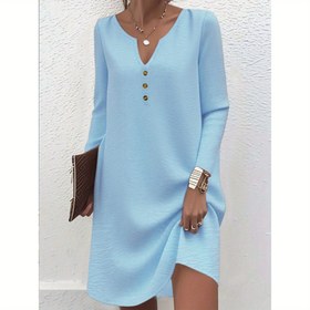 Resim Büyük Beden - Zarif Açık Mavi V Yaka Uzun Kollu Elbise Düğme Detayı ile - Şık Sonbahar/Kış Kadın Elbisesi, Düğme Detayı Elbise | V Yaka Elbise | Esnek Kumaş, Büyük Beden Elbise 