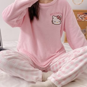 Resim Kışlık Sıcak Flanel Pijama Takımı, Sevimli Hello Kitty, Büyük Kulaklı Köpek Desenli Kurumi Stili Ev Kıyafeti - Sanrio 