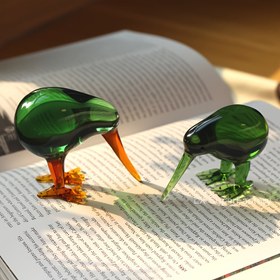 Resim 1pc Art Deco El Yapımı Cam Kivi Kuşu Heykeli, Karikatür Temalı Ev Masa Süsü, Noel, Yılbaşı, Sevgililer Günü ve Evrensel Hediye Verme İçin Uygundur, Elektrik Gerektirmez 