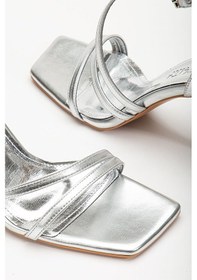 Resim Carmen Bantlı Lux Sandalet Gümüş 