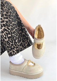 Resim Carren Bej Süet Bot Göründüğü Gibi 