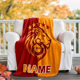 Resim Özel İsim Galatasaray Temalı Flanel Battaniye - Kişiselleştirilmiş Dört Mevsim Yumuşak ve Sıcak Dijital Baskı Polyester Battaniye, Açık Hava, Kamp, Seyahat, Yatak için Uygun - Arkadaşlar ve Aile için En İyi Hediye, Kamp Aksesuarları | Eğlenceli Tasarım 