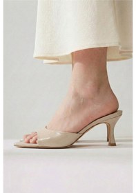 Resim Giamgia Store Kadın Rugan Sivri Burun Tek Bantlı İnce Topuklu Stiletto Terlik Abiye Ayakkabı-2283 Bej Yankee 