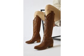 Resim Florida Taba Nakış Detaylı Sivri Burunlu Western Çizme 