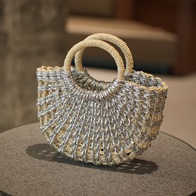 Resim Boho Gümüş Dokuma Çanta - El Yapımı Delikli Clutch, Kadınlar için Şık Akşam Parti Aksesuarı 