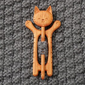 Resim 1 adet Ahşap Kedi Broş Pimi ile Kışlık Kazak Şal Tasarımı, Sarı Dekoratif Sabit Toka Giyim Aksesuarı için 
